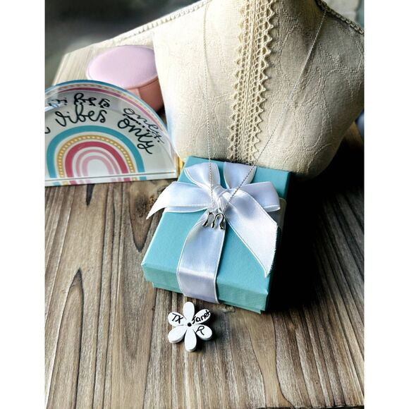 Tiffany & Co Elsa Peretti Letter M Necklace in Silver, 16" - Picture 8 of 9